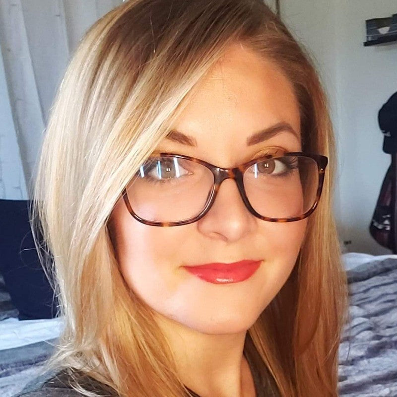 <em>Tamara L.</em>